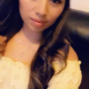 Meet your Posher, Sandy